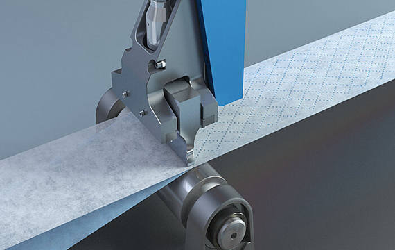 Ultrasonic lamiating machine